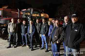 Postelse boeren voeren actie tijdens infomarkt van de provincie: “De landbouw wordt als pasmunt gebruikt”