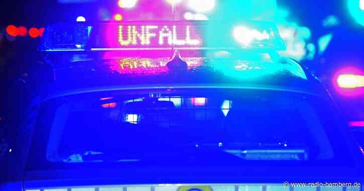 Drei Menschen bei Unfall auf Bundesstraße 13 schwer verletzt