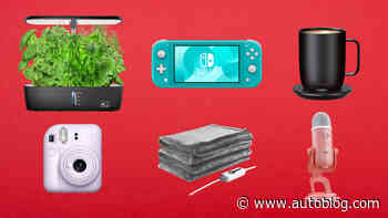 Amazon Presidents Day deals are still live. Here are 16 items worth buying while discounts last