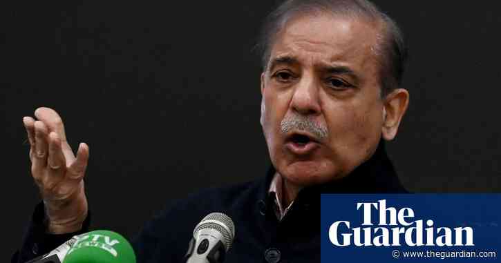 Pakistan election: coalition against Imran Khan says deal reached to form government