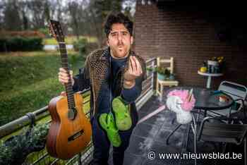 Benjamin Tonon kruidt virale filmpjes met Genks accent: “In mijn kop heb ik de motor van een Porsche, maar de remmen van een fiets”