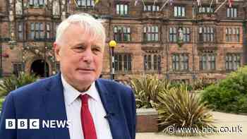 Council leader defends bankruptcy warnings
