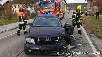 Ausweichmanöver endet in Frontal-Crash: Autofahrer aus Kreisen Altötting und Traunstein beteiligt