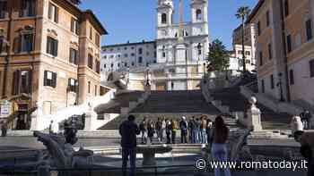 Street Fighter piazza di Spagna, 15enne picchiata da tre bulle. Allarme sicurezza nelle vie dello shopping