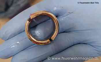 Feuerwehr flext Ring von Penis