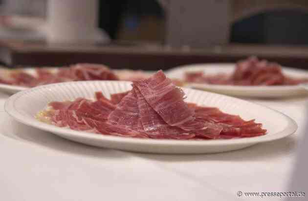 Mert Arman aus Berlin gewinnt 3. Ausgabe des internationalen Wettbewerbs im Schneiden von Jamón Ibérico