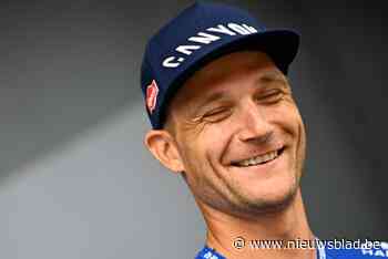 Jonas Rickaert valt aan in bergrit van UAE Tour