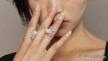 Nails Minimalism: Der Nagel-Trend für die perfekte Maniküre