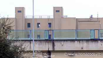 Due detenuti morti in poche ore, proteste al carcere di Rebibbia