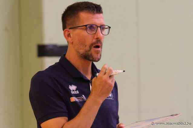 Coach Gunther De Pauw hoort tot zijn grote verbazing dat Sijsele niet meer verder wil met hem en dat Gerrit Major hem opvolgt: “En ik wilde net weer ja zeggen”