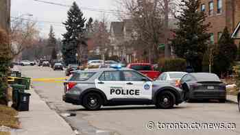 Pedestrian struck in Etobicoke, transported to hospital with serious injuries: Video