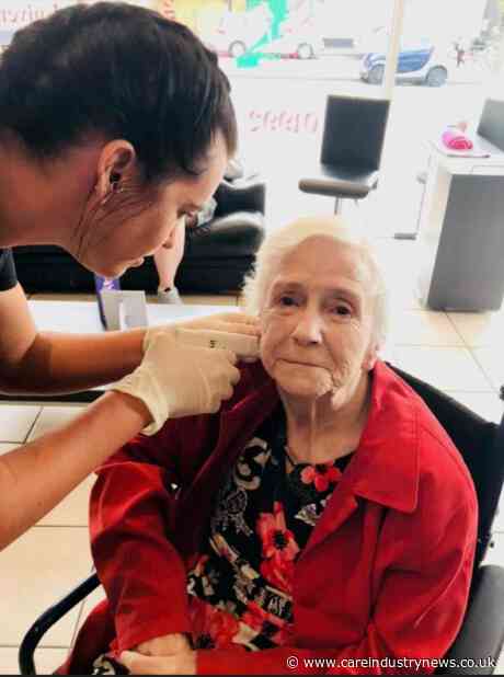 Care home resident ‘sparkles’ after ear-piercing wish comes true