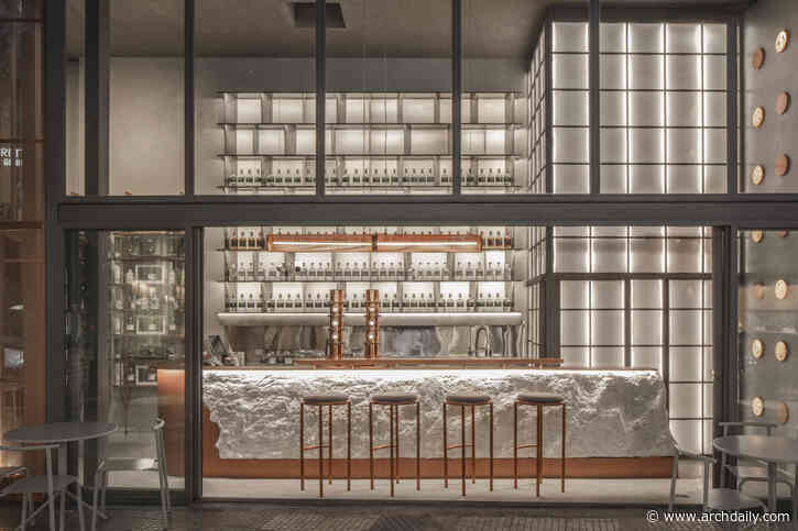 Small Bars and Restaurants: 14 Projects Less than 50 m2 in Latin America