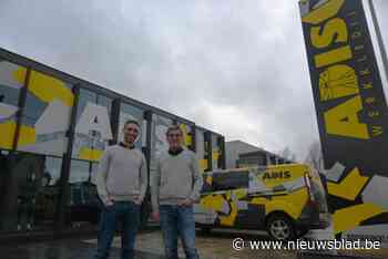 Derde generatie opent nieuwe vestiging werkkledijwinkel: “Ons onderscheiden met de service”