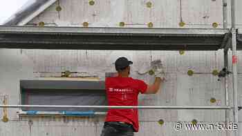 Sanierungsquote von fast null: "Es wird im Sommer schwere Probleme im Bau geben"