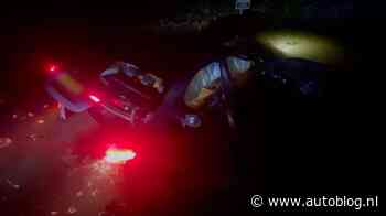 Achtervolging Mercedes huurauto eindigt in sloot