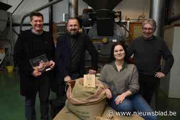 Carlos Koffie viert dertigjarig bestaan met Handmade in Belgiumlabel en expo: “Mijn eerste blends maakte ik in ons tuinhuis”