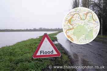 Flood alert issued from Putney Bridge to Teddington Weir
