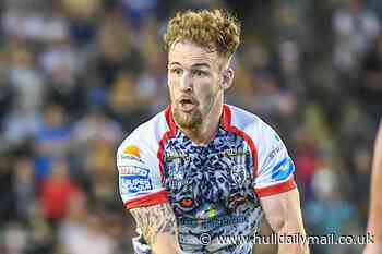 Hull KR in halfback breakthrough as move for Challenge Cup winner picks up pace