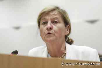 Marijke Dillen (Vlaams Belang) heeft klacht aan haar been: “Ongepast laatdunkende uitlatingen over  ‘kansengroepen’”
