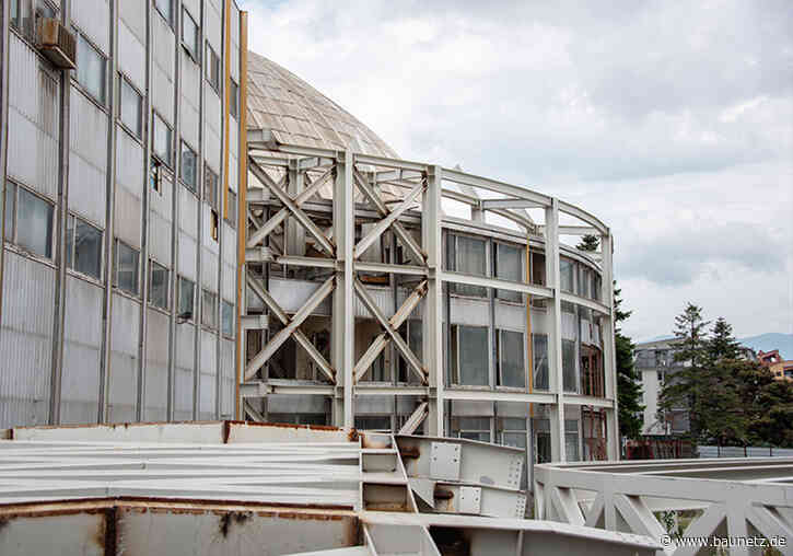Die Macht des Geschenks
 - Ausstellung in München