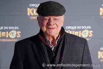 Only Fools and Horses' Sir David Jason reprises Del Boy role