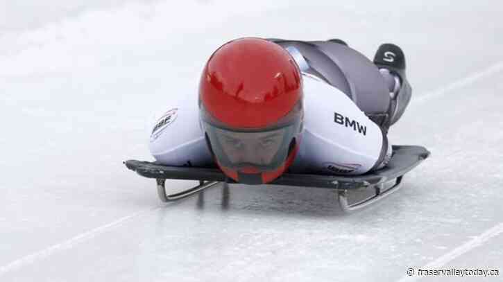 Canadian teenager Hallie Clarke wins skeleton world championship