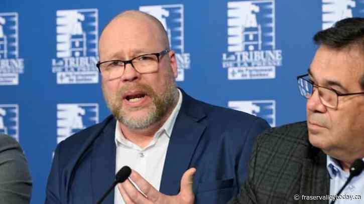 Quebec’s common front unionized workers vote to accept deal with province