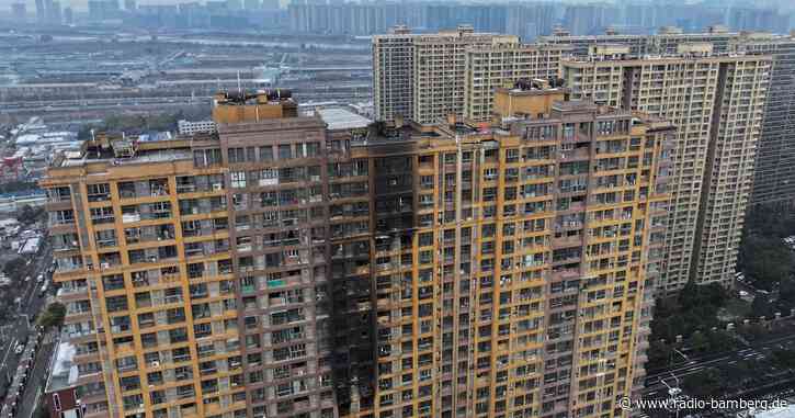 Mindestens 15 Tote nach Gebäudebrand on Ostchina