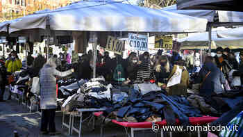 Al mercato di Porta Portese la stretta sulla sicurezza: raddoppiati i vigili urbani