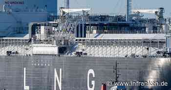 Spezialschiff für LNG-Terminal vor Rügen eingetroffen