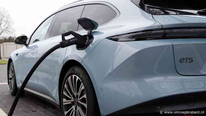 De auto laden met een duur prijskaartje: info bij laadpaal vaak onduidelijk