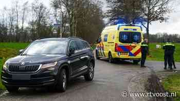 112 Nieuws: Fietser raakt gewond bij ongeval in Den Ham | Auto's botsen tijdens hagelbui op N333 bij Scheerwolde