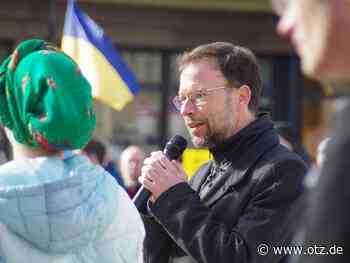 Jena: Kundgebung zum Jahrestag des Kriegsbeginnes in der Ukraine