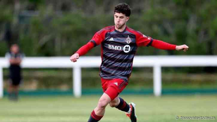 Toronto FC signs teenage defender Adam Pearlman to homegrown contract
