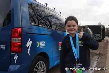 Droom van Oone (9) komt uit tijdens Omloop het Nieuwsblad: “Er is meer dan anders gesupporterd voor de vrouwen”