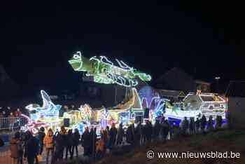 8.000 carnavalliefhebbers overrompelen Gellik voor jaarlijkse Lichtstoet
