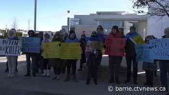 Ukrainian flags raised in Simcoe County to mark 2 years since Russian invasion