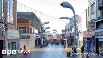 Man admits manslaughter after street attack death