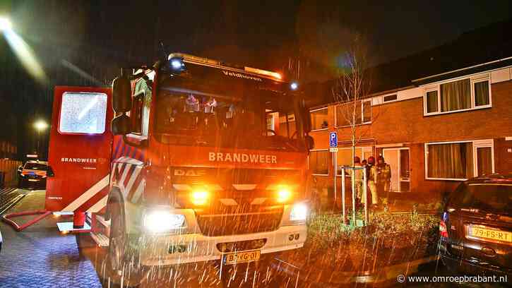 Kleinzoon springt uit vuurzee en redt opa bij brand in huis
