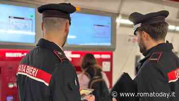 Le 15 persone arrestate a Roma per furti e borseggi
