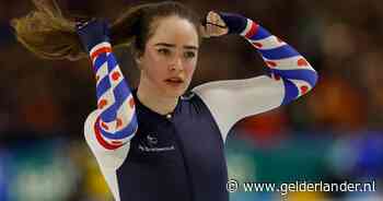 LIVE schaatsen | Grevelt bezwijkt niet onder druk en pakt titel NK sprint, wie wint er bij de mannen?
