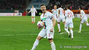 Fußball-Bundesliga: FC Augsburg dreht Heimspiel gegen SC Freiburg