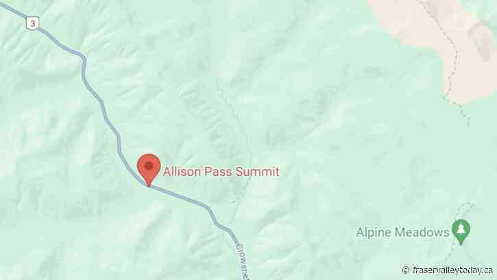 UPDATE: Two hospitalized after crash on Hwy. 3 west of Manning Park Sunday