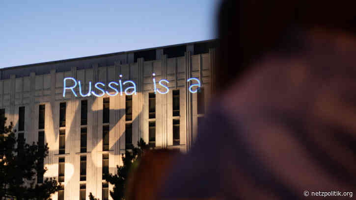 Versammlungsfreiheit: Projektion auf russische Botschaft verboten
