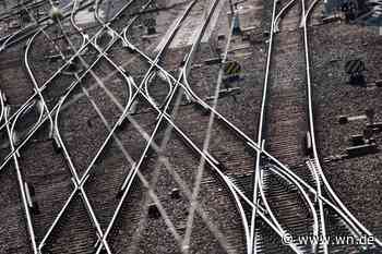 Unbekannte werfen mit Steinen auf Zug – Bundespolizei sucht Zeugen