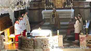 40-stündiges Gebet: Domvikar setzt in Prien Zeichen für lebendige Kirche