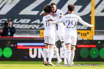 Vandereycken haalt er één naam uit bij Club Brugge: "Bij de twee goals van Anderlecht betrokken"