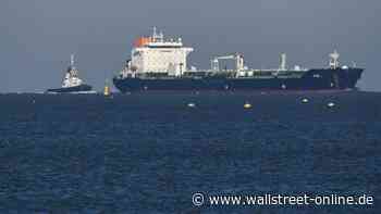 Brent und WTI unter Druck: Der Ölindustrie gehen die Tanker aus, der starke USD verschärft die Lage noch!