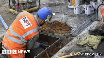 Midlands and north to get 'reallocated' HS2 funds